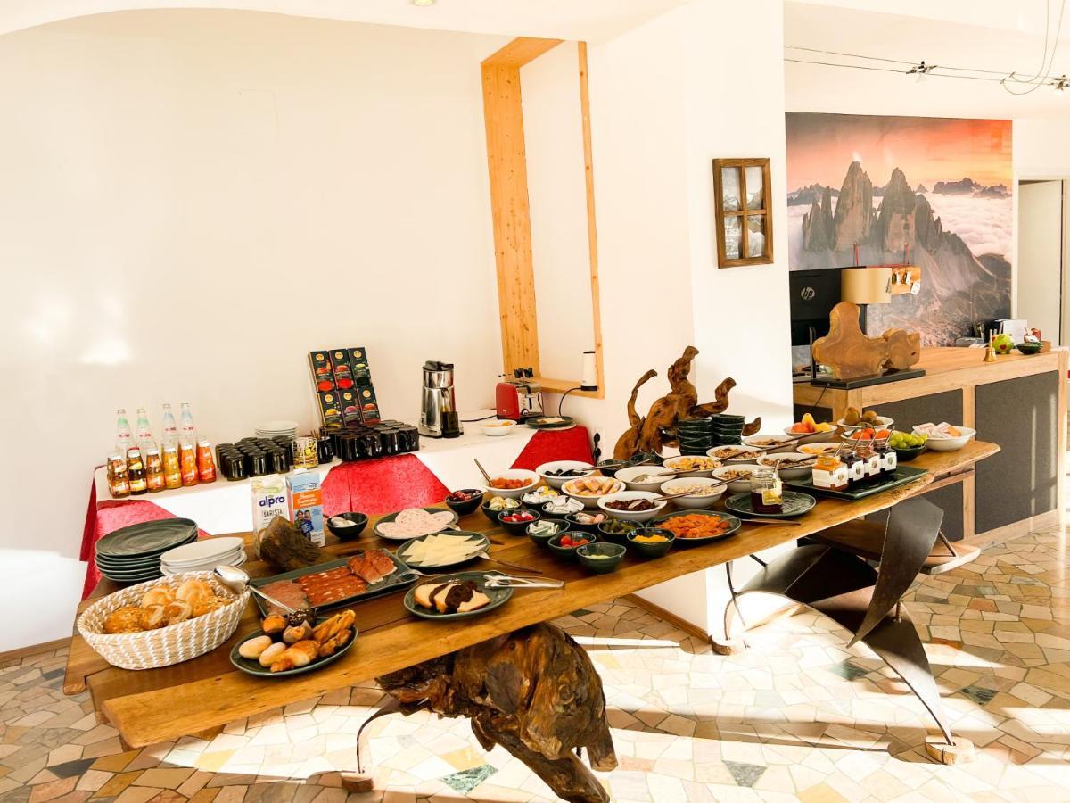 Guesthouse Rosengarten Dobbiaco Zewnętrze zdjęcie