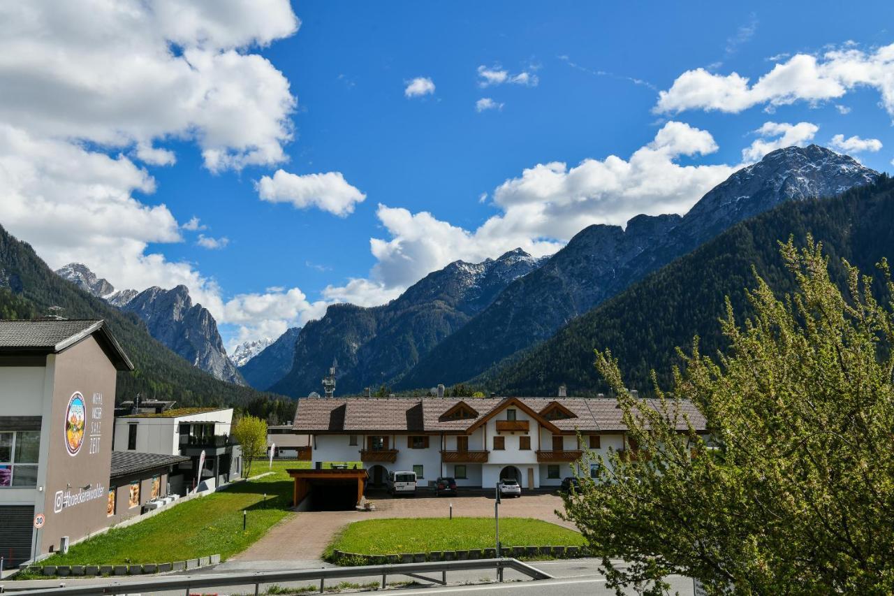 Guesthouse Rosengarten Dobbiaco Zewnętrze zdjęcie