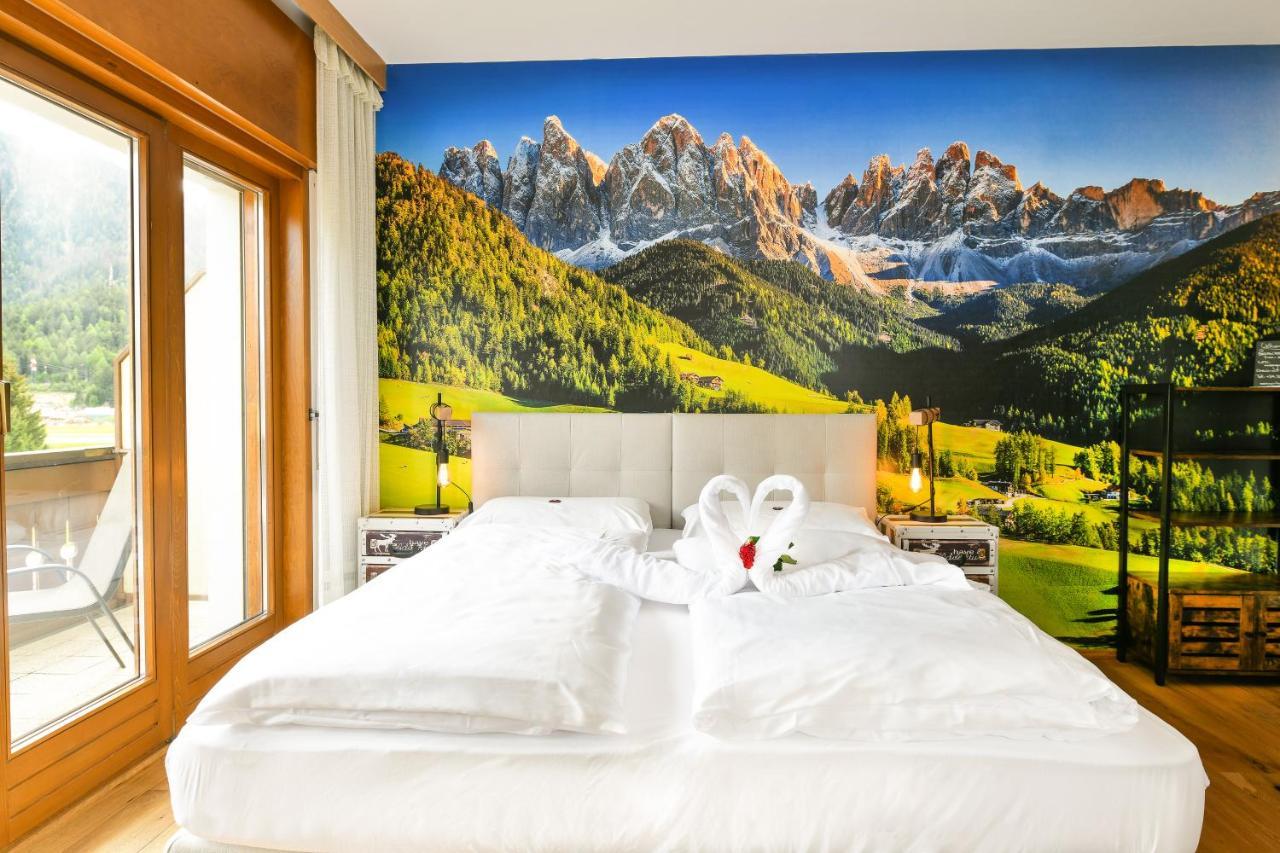 Guesthouse Rosengarten Dobbiaco Zewnętrze zdjęcie