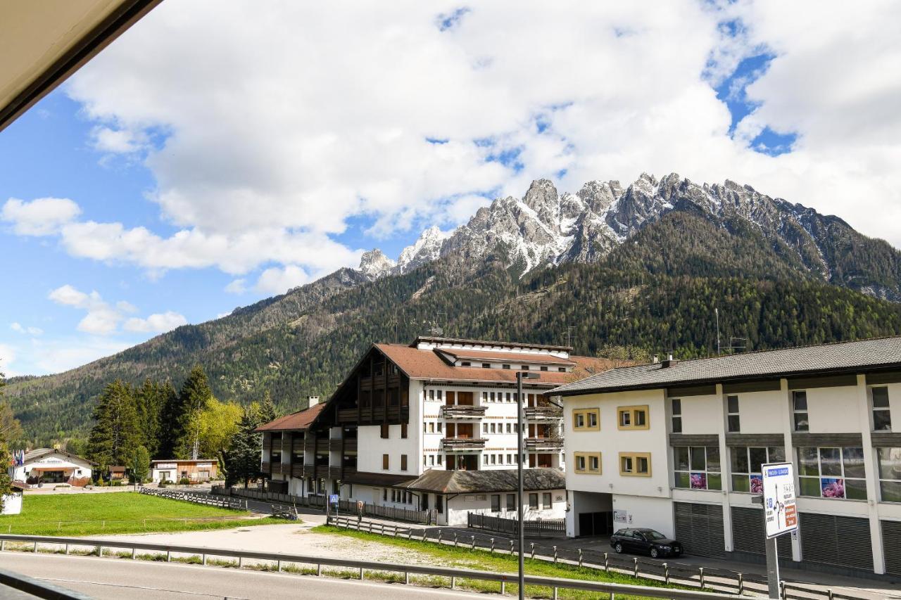 Guesthouse Rosengarten Dobbiaco Zewnętrze zdjęcie