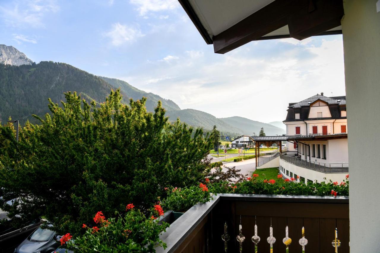 Guesthouse Rosengarten Dobbiaco Zewnętrze zdjęcie