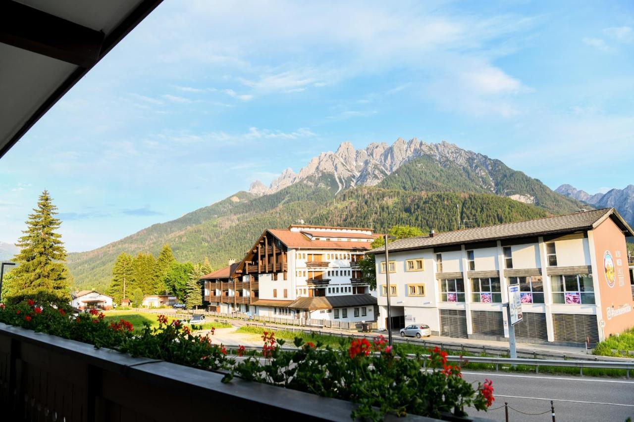 Guesthouse Rosengarten Dobbiaco Zewnętrze zdjęcie